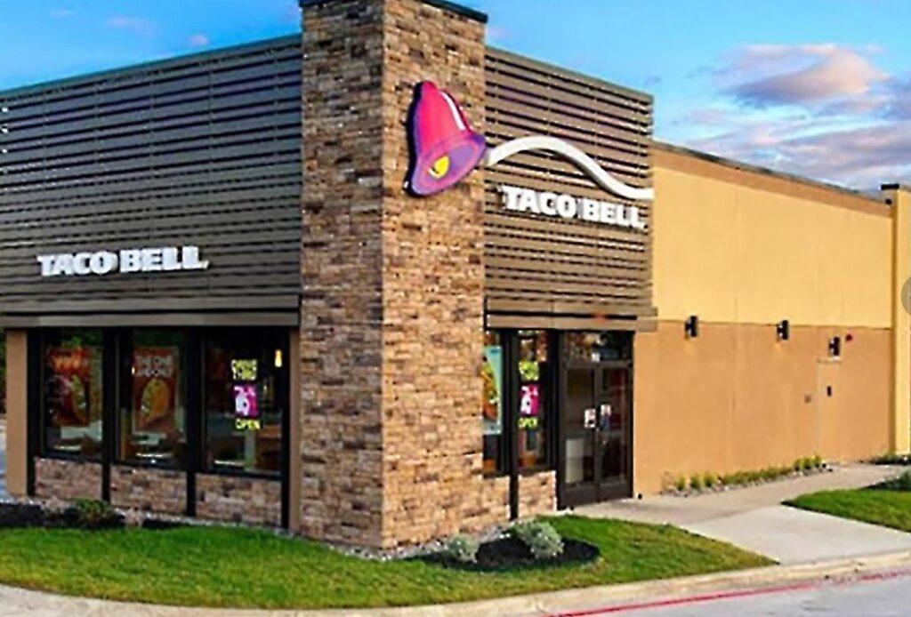 Do Taco Bell Employees Get Free Food at Work