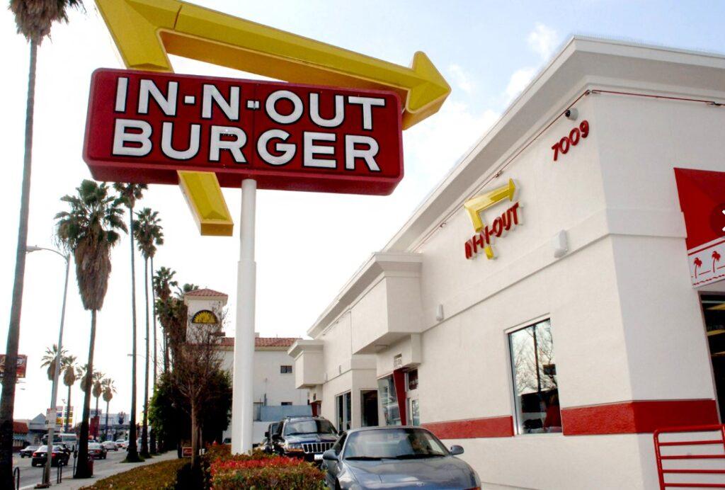 Does In N Out Take Apple Pay