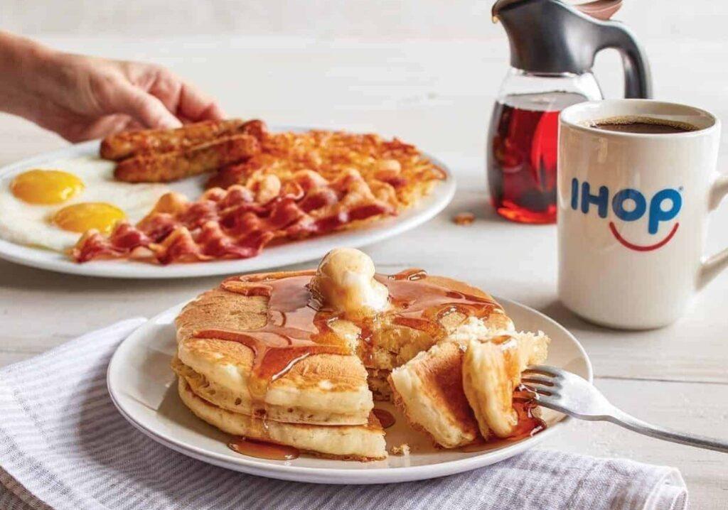 How Does IHOP Take Apple Pay
