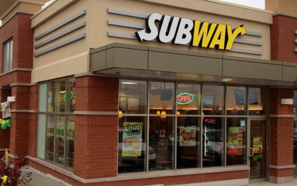How Much Does Subway Pay